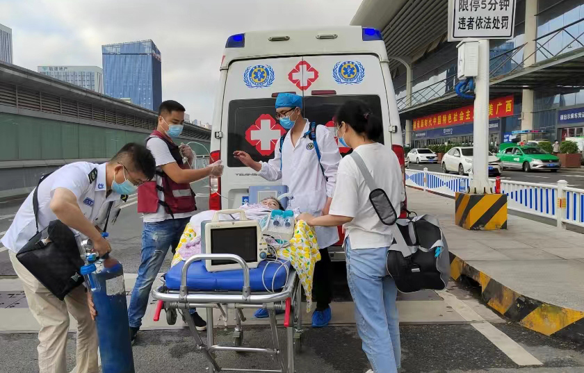 逊克县救护车出租公司